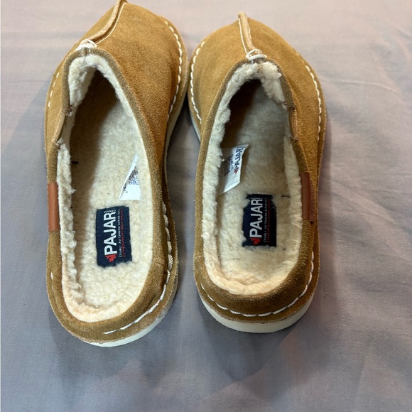 Pajar Men's Brown Suede Slip-On Loafers Men’s 6/Women’s 8 NWOT - Picture 3 of 6